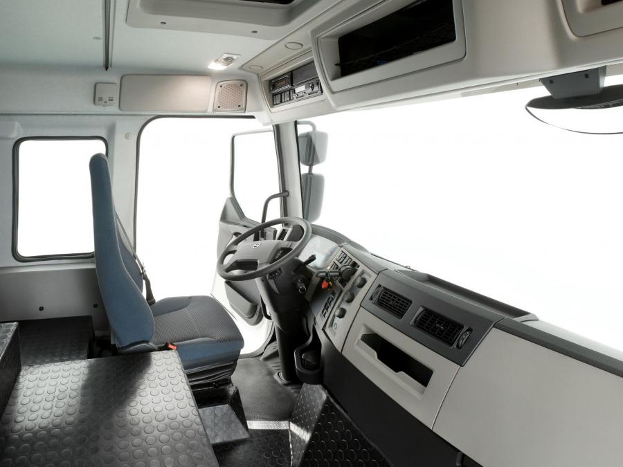  Volvo FE 340 LEC 6x2 Rolloffcon 2011 года  (фото 2 из 3)